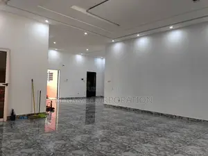 6chbre Villa dans Beraka Corporation, Cocody à Vendre