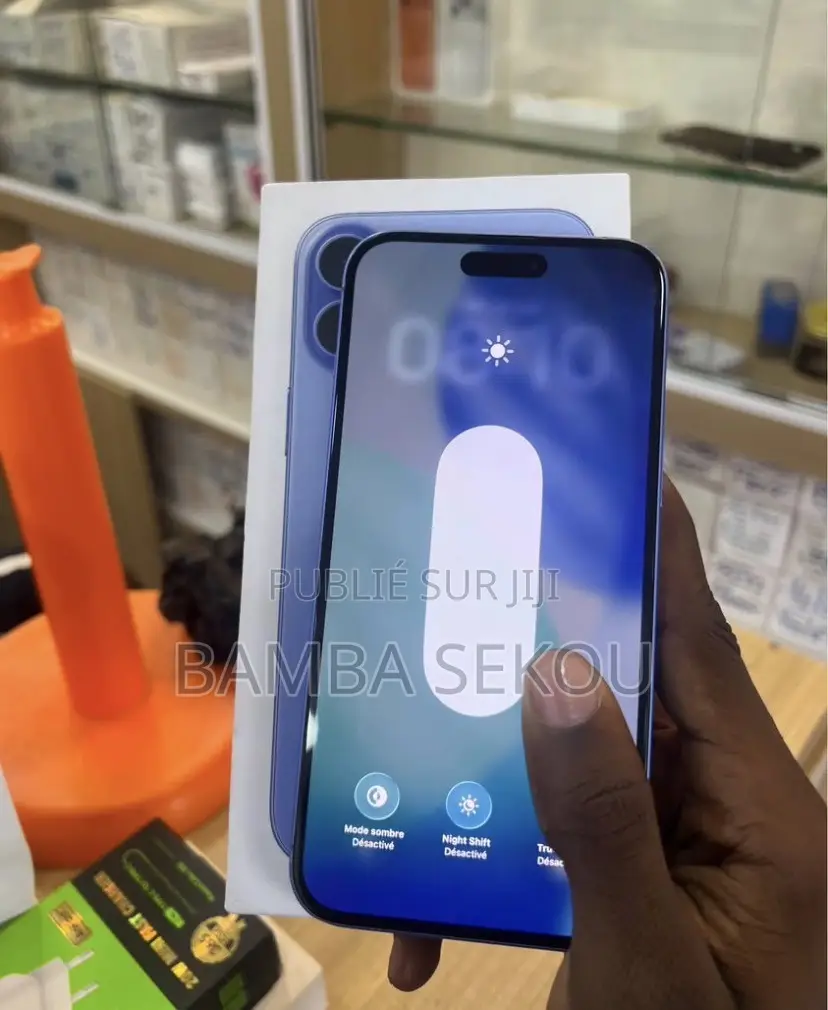 Nouveau Apple iPhone 16 256 GB Bleu