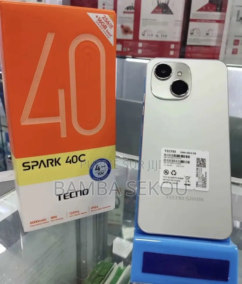 Nouveau Tecno Spark 40 128 GB Blanc