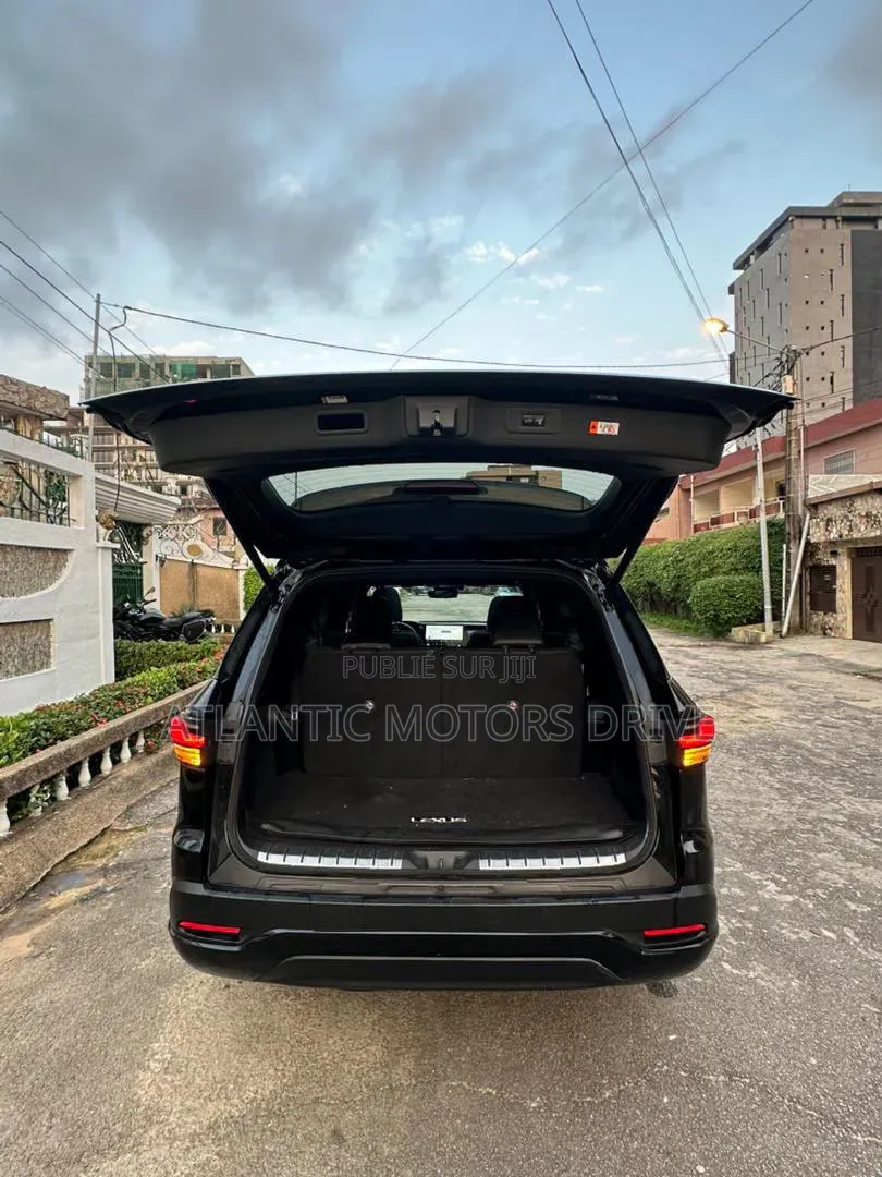 Lexus LX 2025 Noir