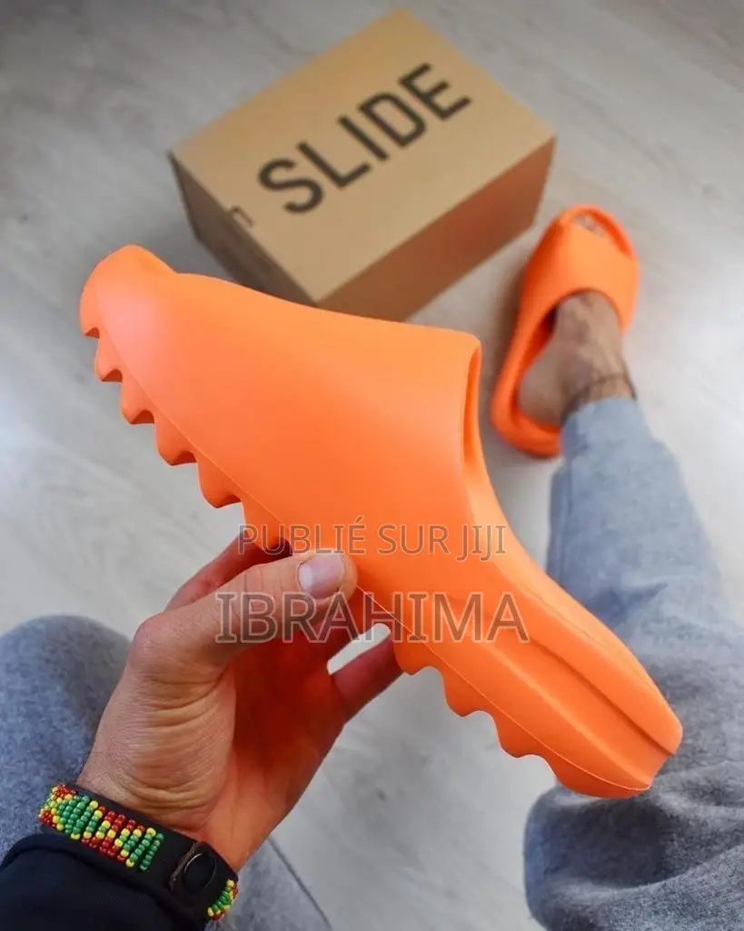 Yeezy Slide