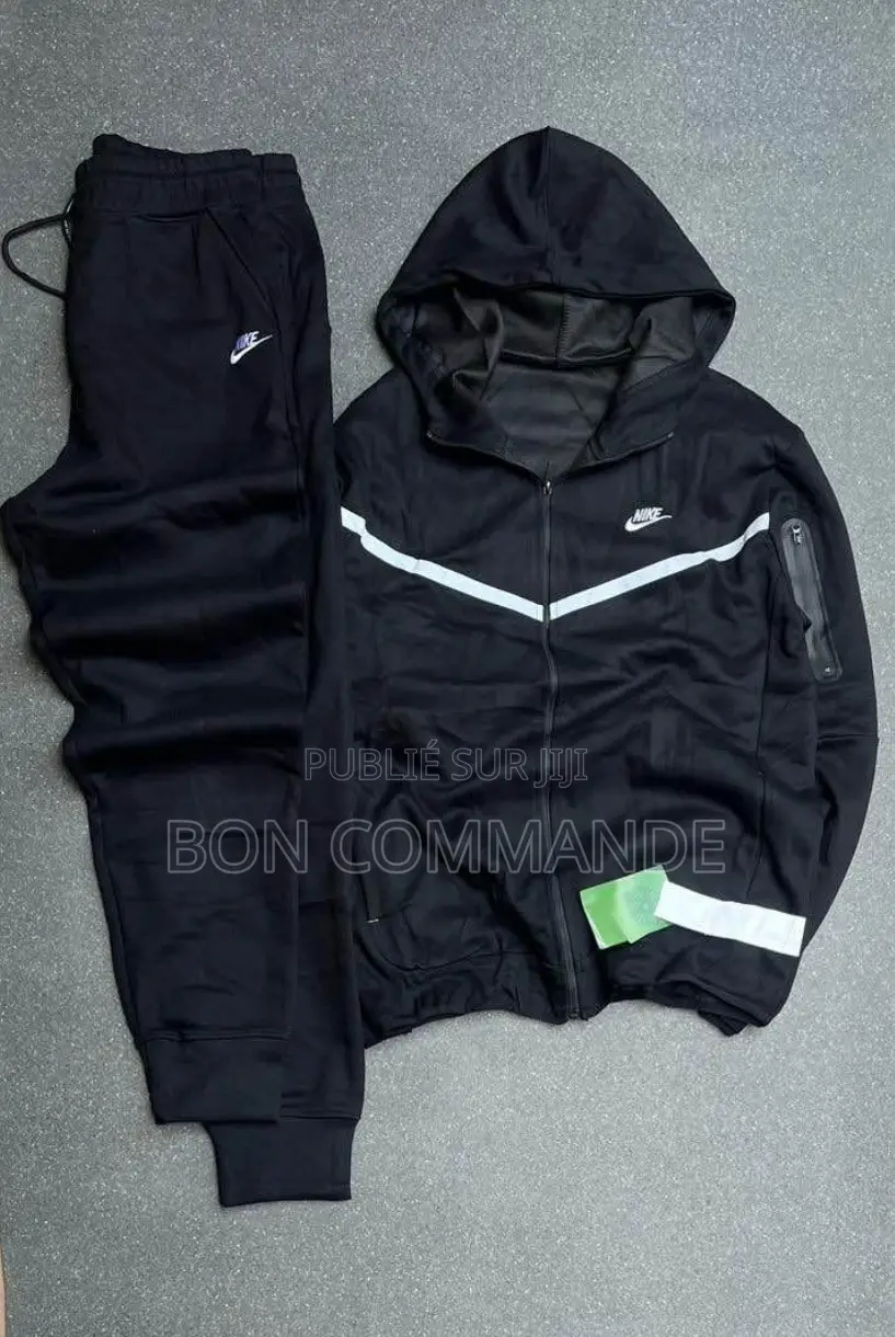 Complet De Marque Femme Et Homme