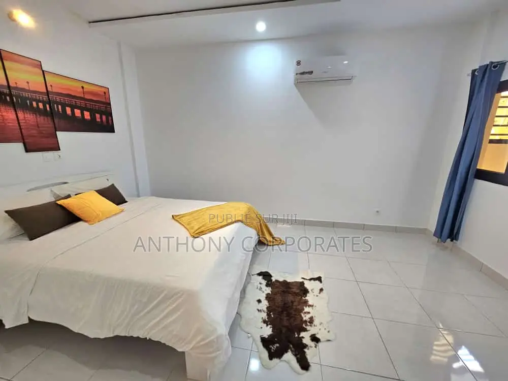 Appartement Meuble De 03 Pieces - Cocody Riviera M'badon