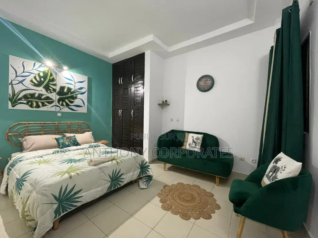 Studio Meuble - Cocody Riviera Triangle Clinique Saint Viate