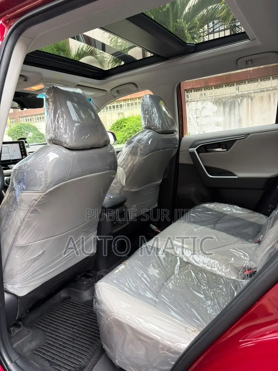 Toyota RAV4 XLE 2021 Rouge