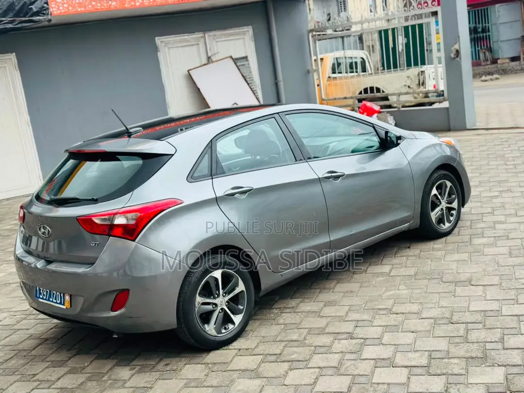 Hyundai Elantra 2017 Gris