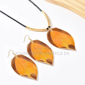 Boucles D'oreilles, Collier Pendentif De Feuille d'Érable