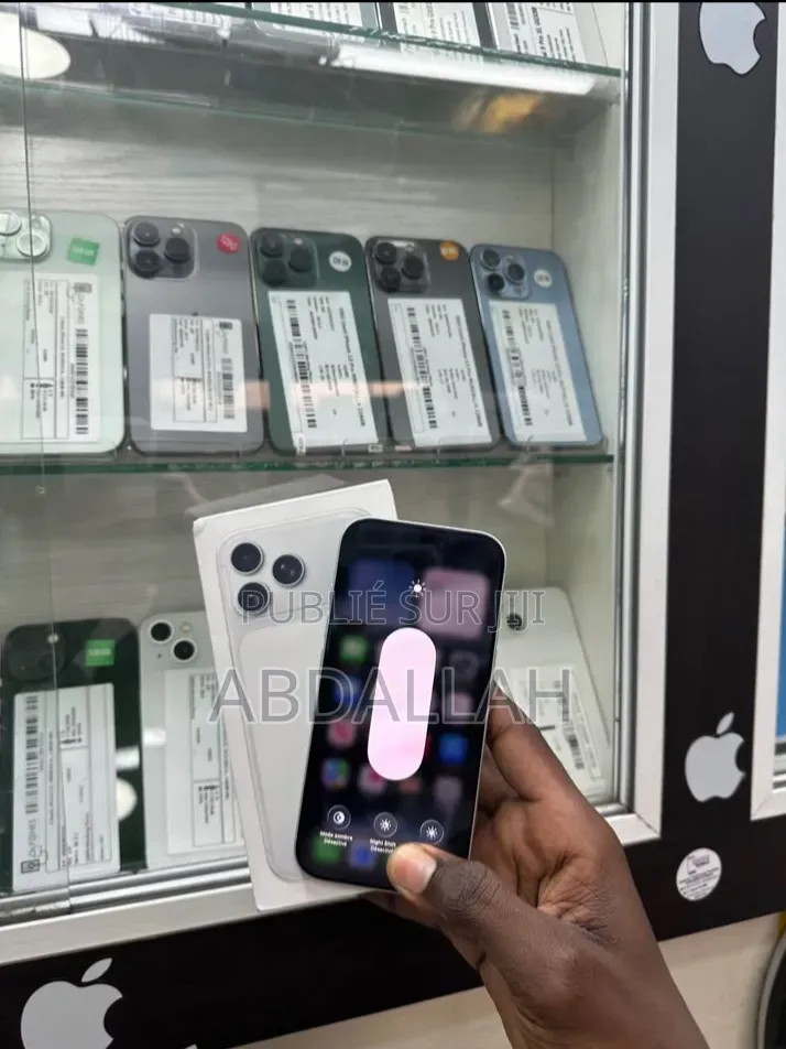 Nouveau Apple iPhone 17 Pro 256 GB Noir
