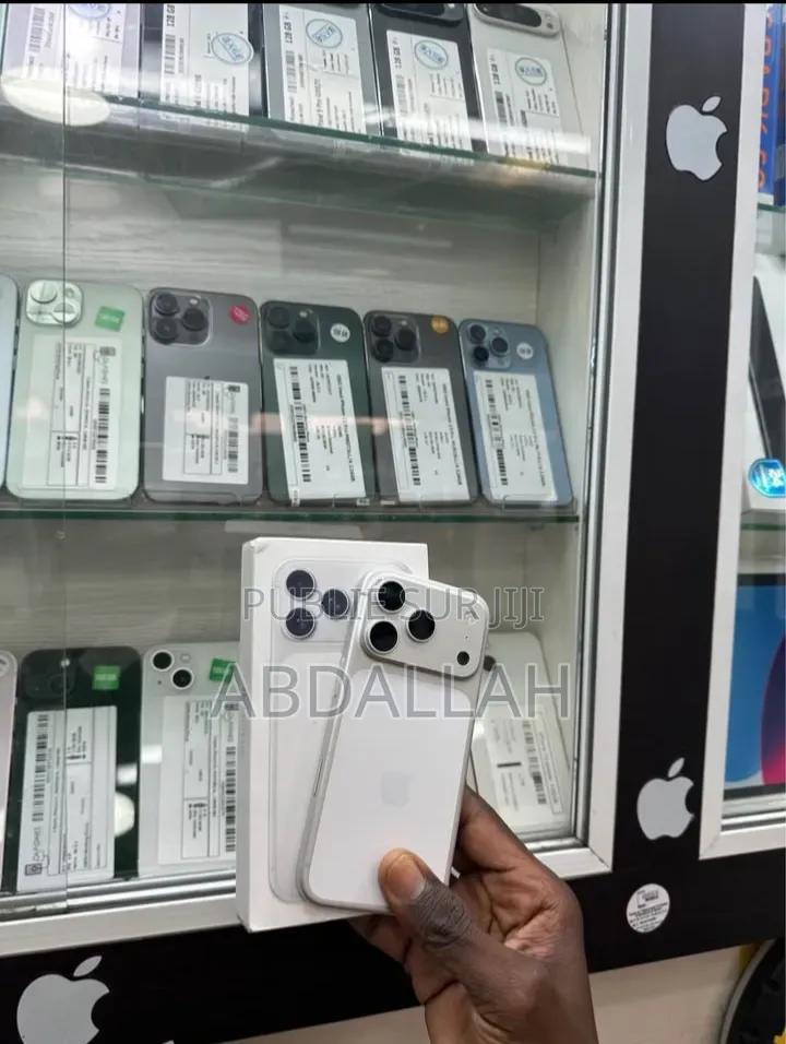 Nouveau Apple iPhone 17 Pro 256 GB Noir