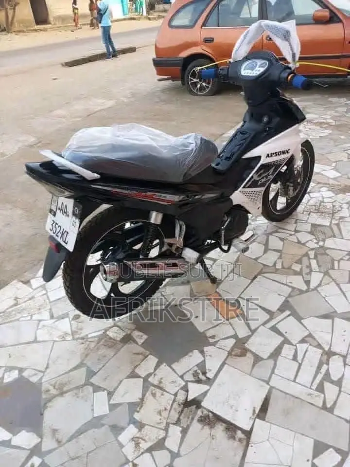 Moto KTM X-1