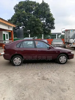 Toyota Corolla 2002 Rouge