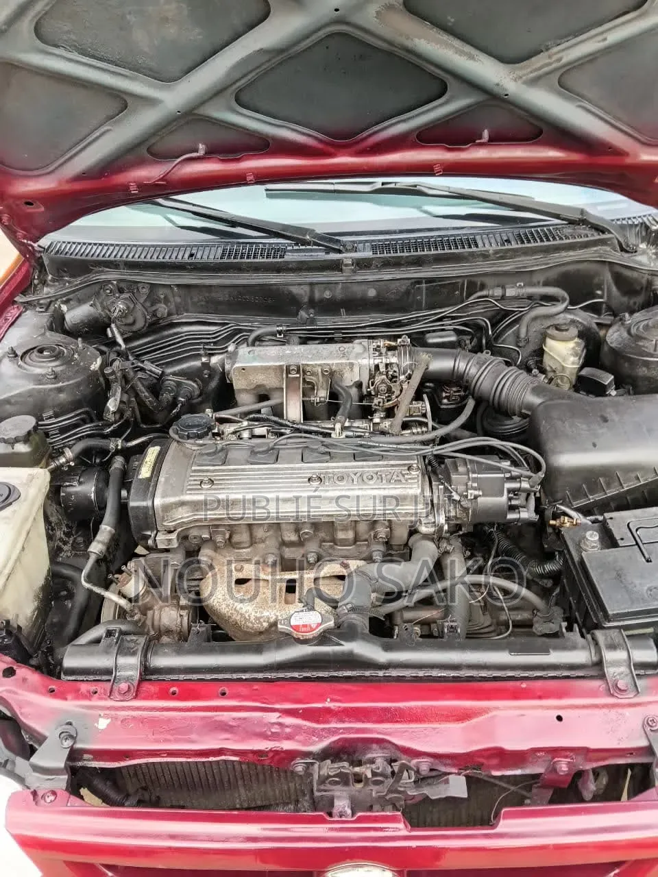 Toyota Corolla 2002 Rouge