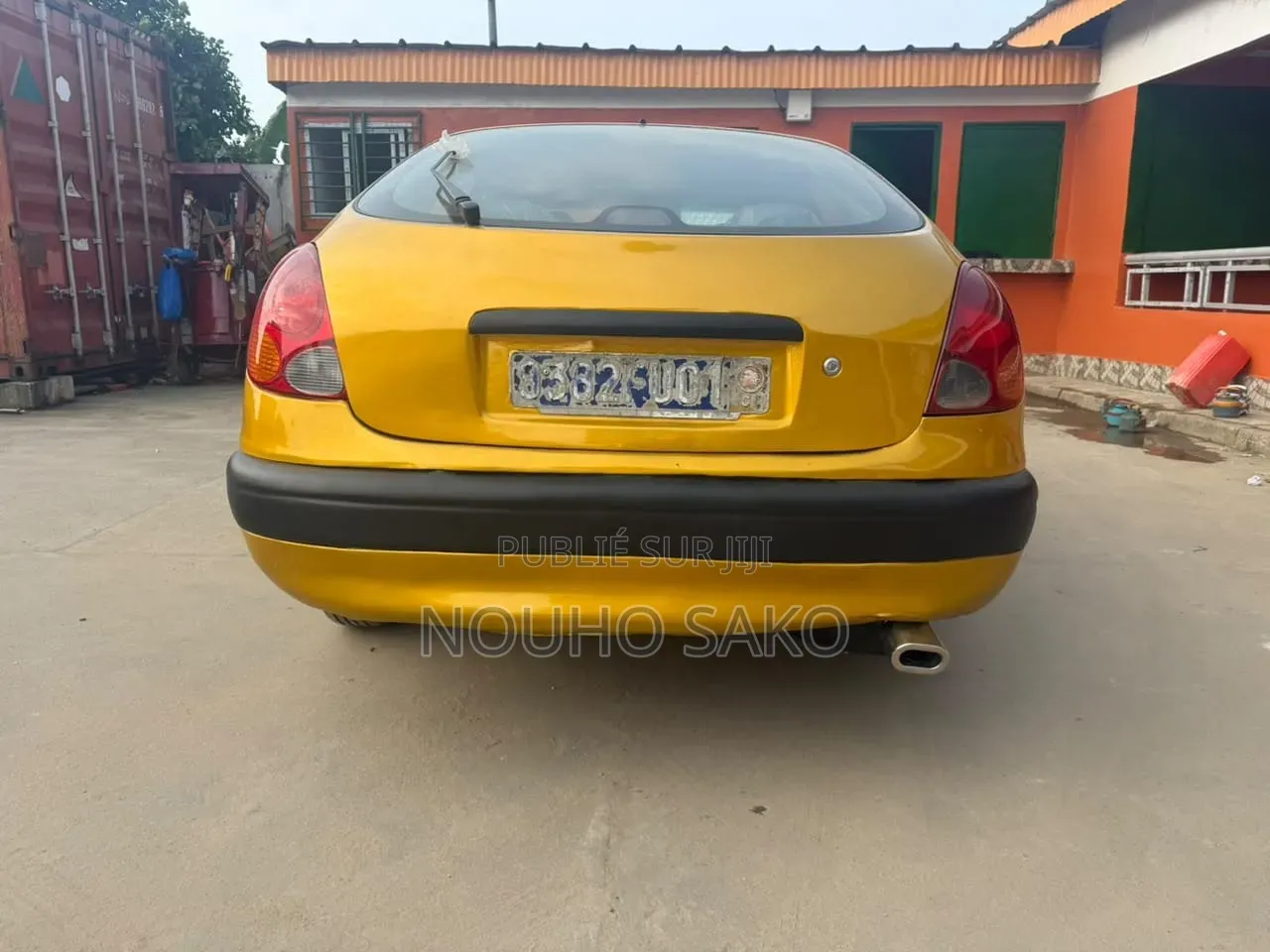 Toyota Corolla 2002 Jaune