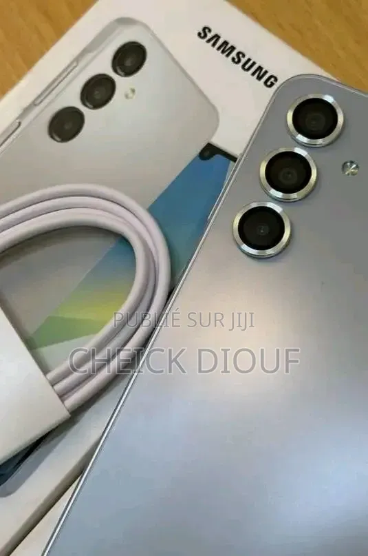 Nouveau Samsung Galaxy A16 5G 128 GB Gris