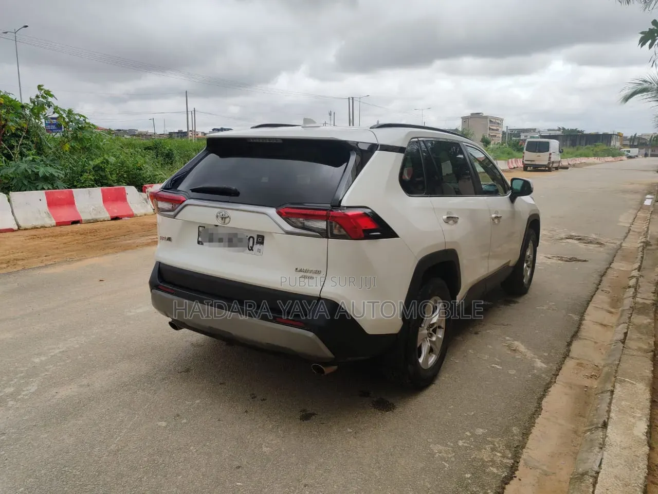 Toyota RAV4 2021 Blanc