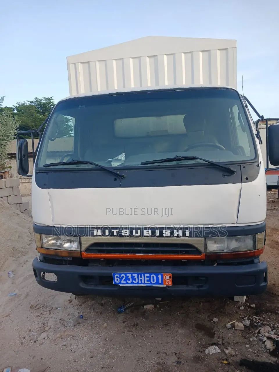 Mitsubishi Canter