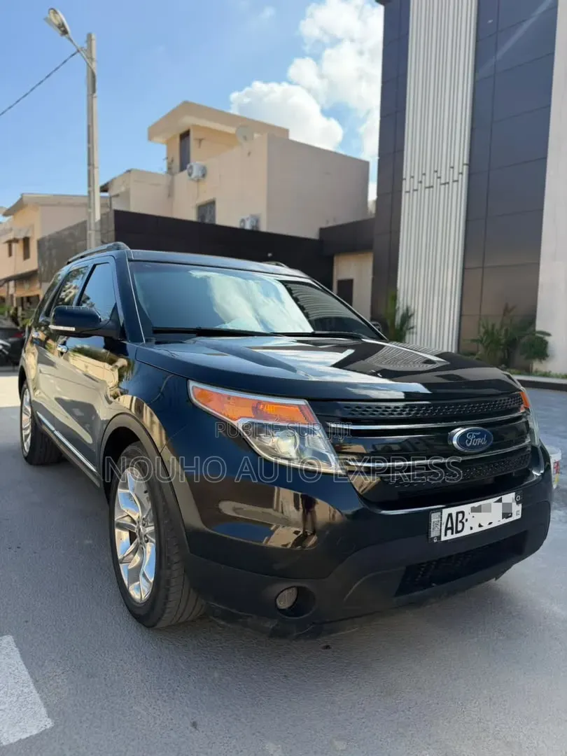 Ford Explorer 2012 Noir
