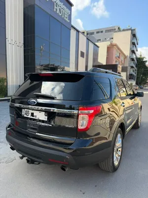 Ford Explorer 2012 Noir