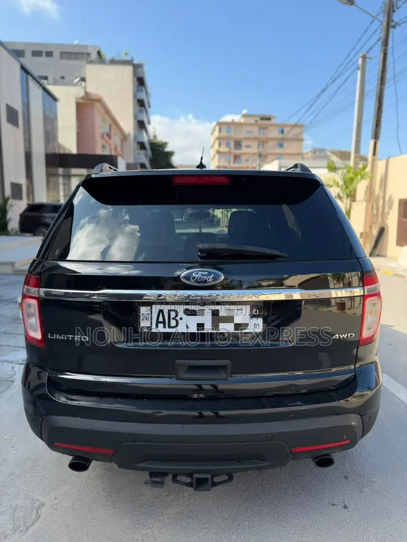 Ford Explorer 2012 Noir