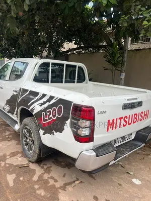 Mitsubishi L200 2020 Blanc