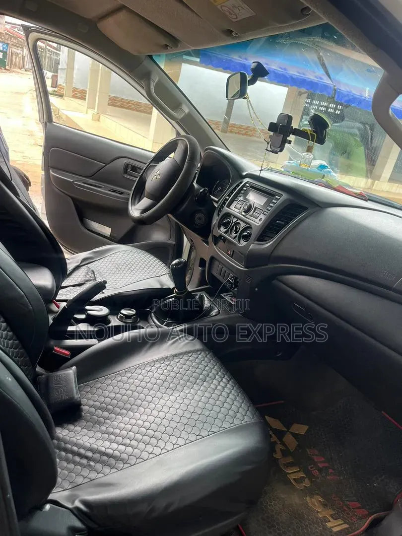 Mitsubishi L200 2020 Blanc
