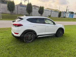 Hyundai Tucson 2019 Blanc