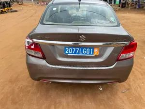 Suzuki Dzire 2023 Marron