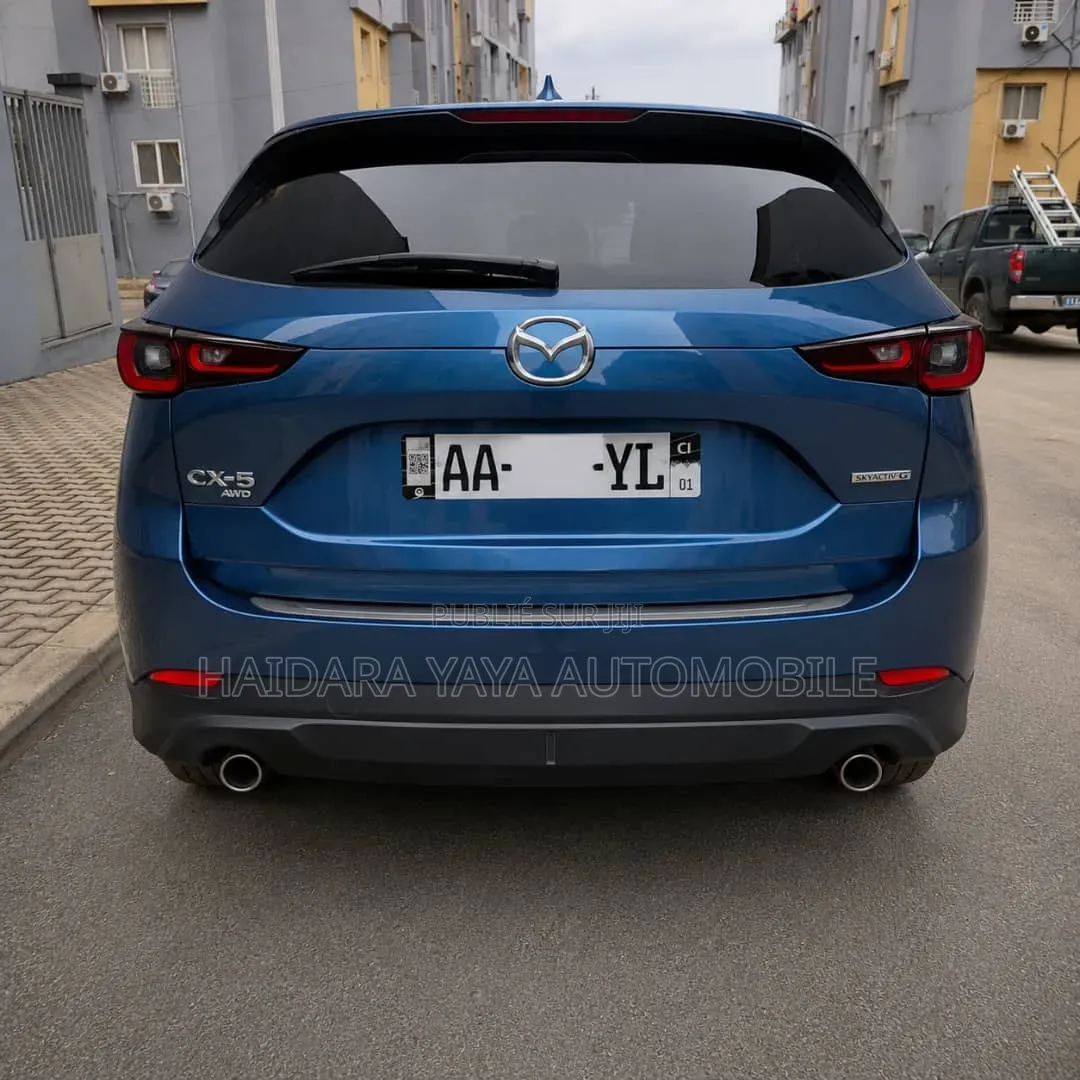 Mazda CX-5 2024 Bleu