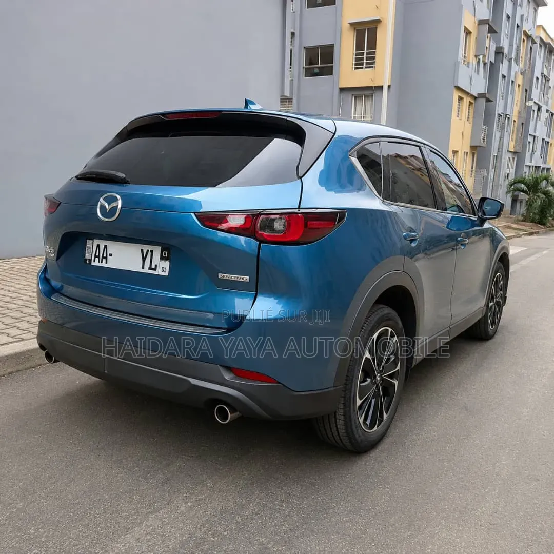 Mazda CX-5 2024 Bleu