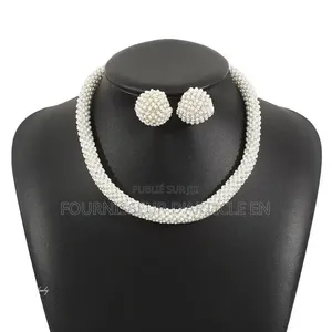 Collier , Boucles d'Oreilles