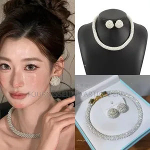 Collier , Boucles d'Oreilles