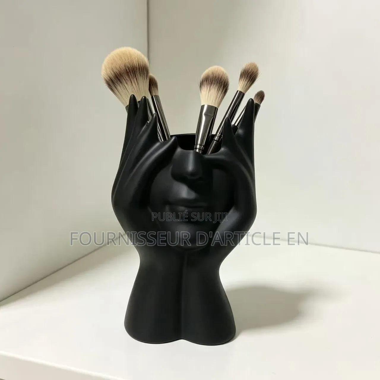 Rangement Pour Pinceaux De Maquillage.