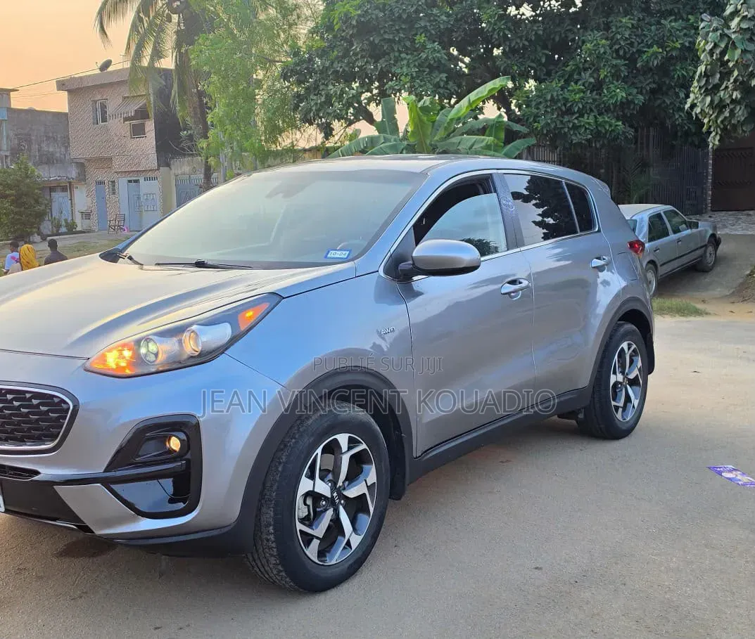 Kia Sportage 2021 Blanc cassé