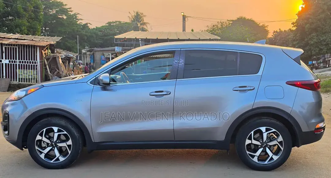 Kia Sportage 2021 Blanc cassé