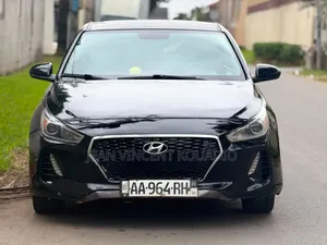 Hyundai Elantra 2019 Noir