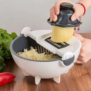 Ustensile De Cuisine Multifonctionnel.