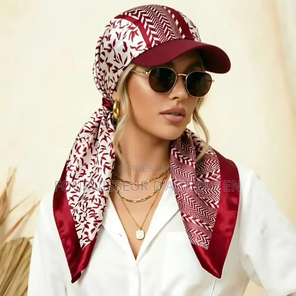 Nouveau Chapeau Imprimé en Tissu Satiné
