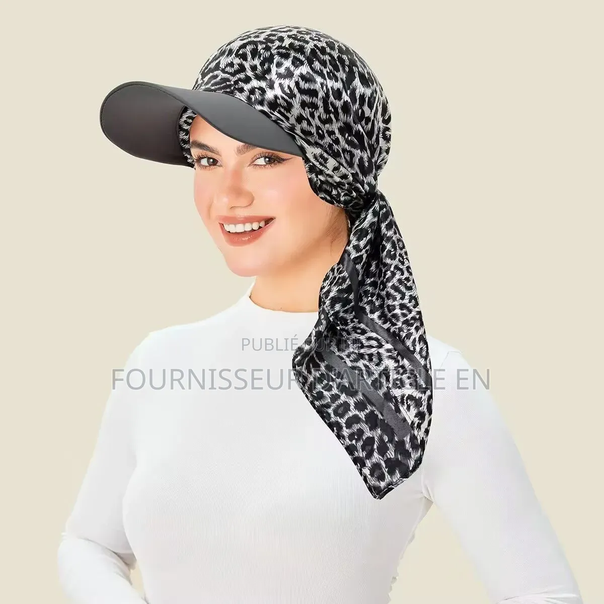 Nouveau Chapeau Imprimé en Tissu Satiné