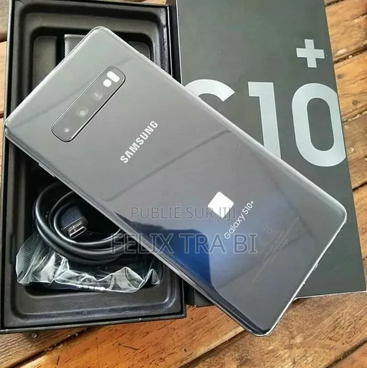 Nouveau Samsung Galaxy S10 Plus 128 GB Noir