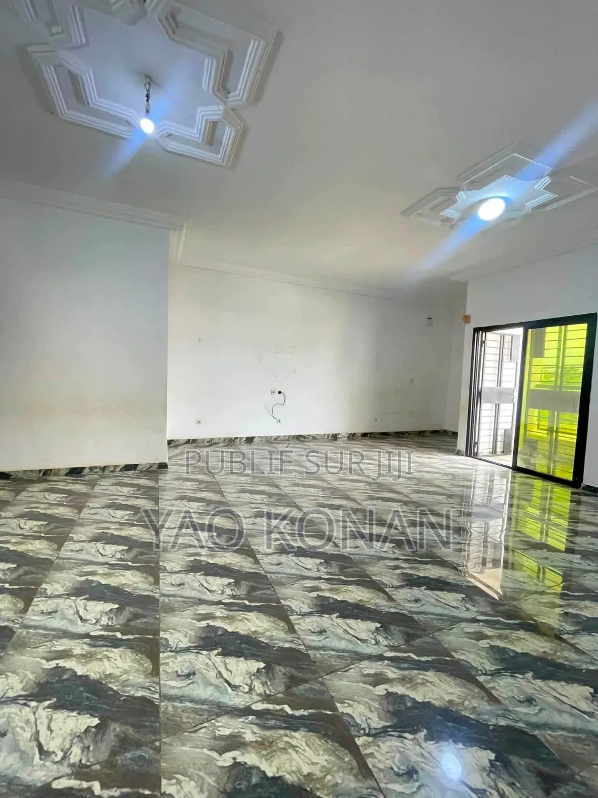 3chbre Appartement dans Bingerville à Louer
