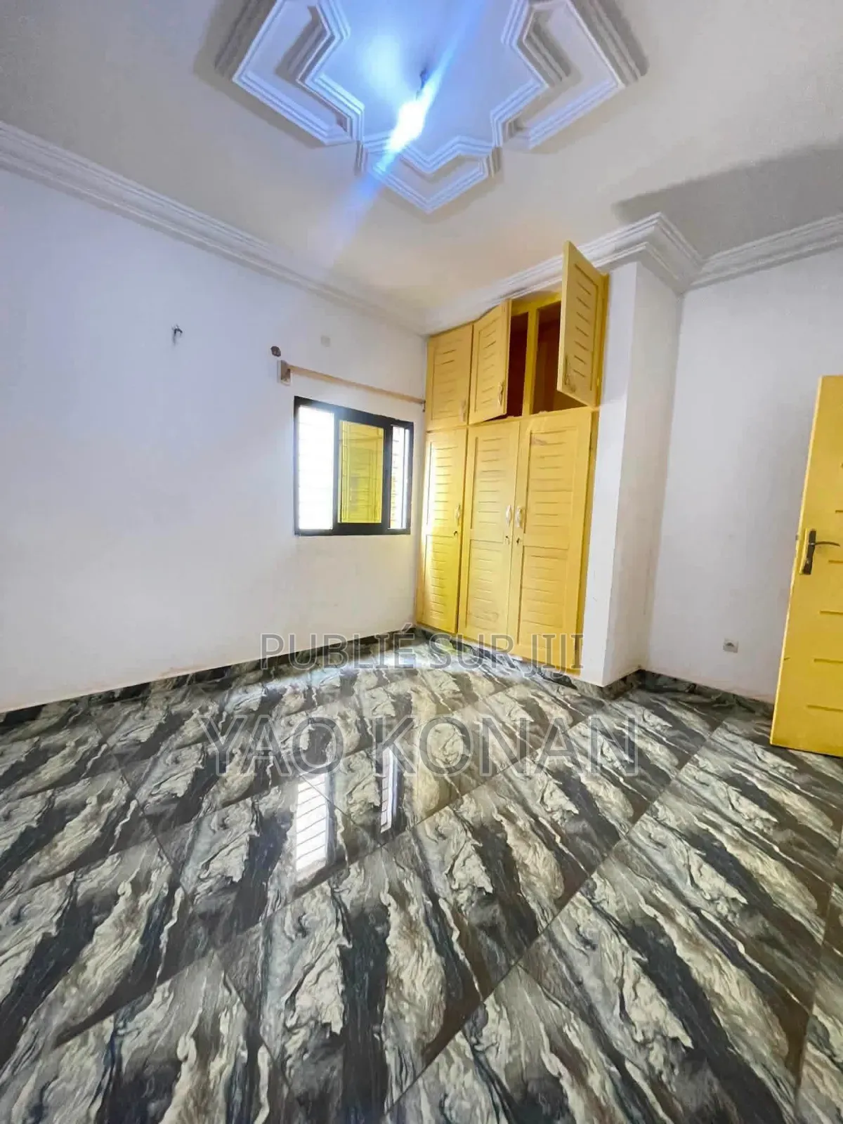 3chbre Appartement dans Bingerville à Louer