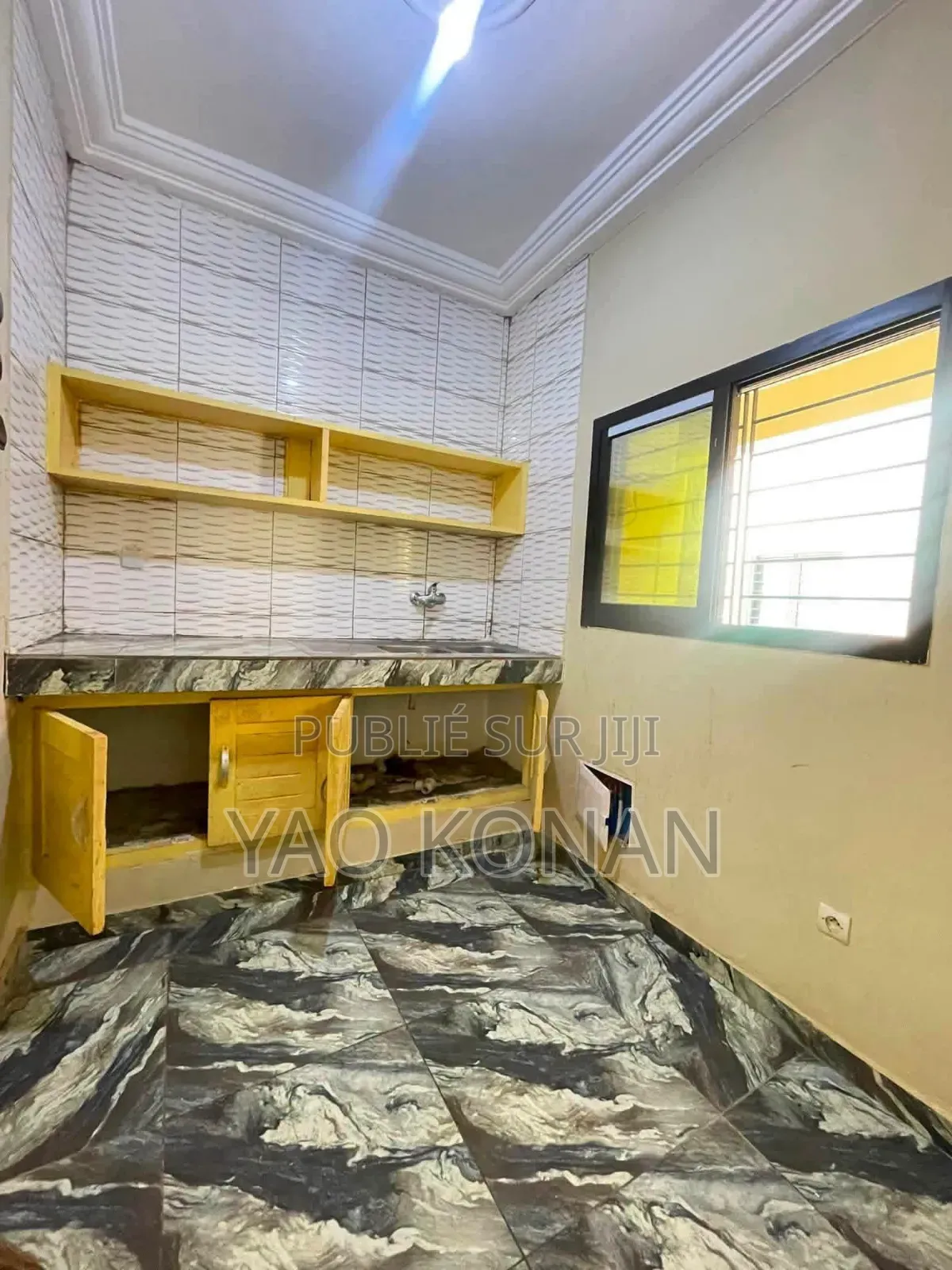 3chbre Appartement dans Bingerville à Louer