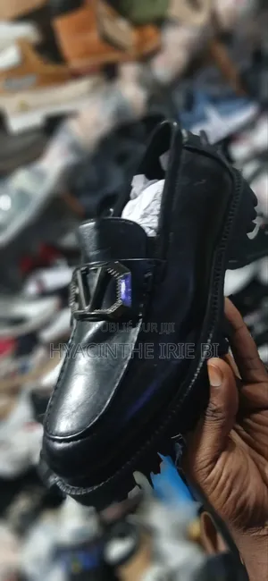 Valentino Mocassin Cuir Veritable Chaussure Citadine Responsable