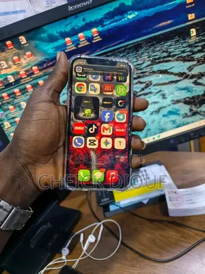 Apple iPhone 12 128 GB Rouge