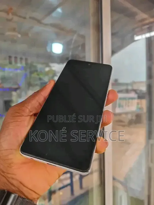 Nouveau Tecno Spark 10 Pro 256 GB Autre