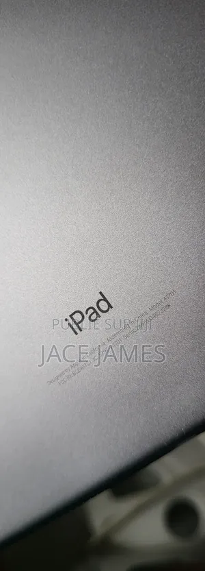 Apple iPad Pro 10.5 (2017) 64 GB Argenté