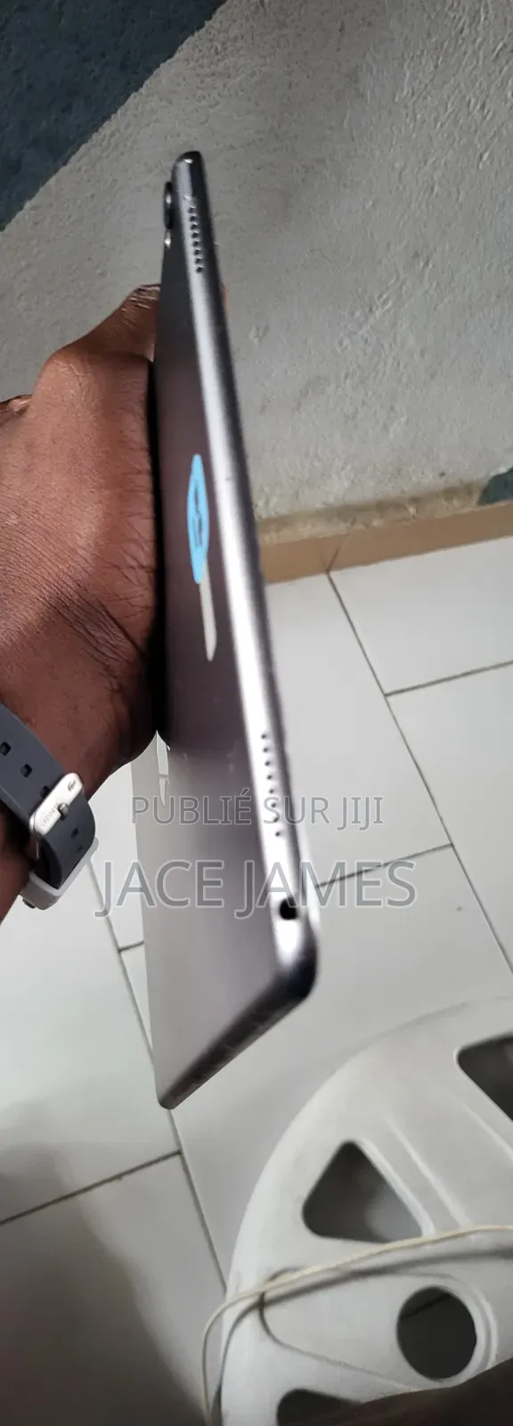Apple iPad Pro 10.5 (2017) 64 GB Argenté