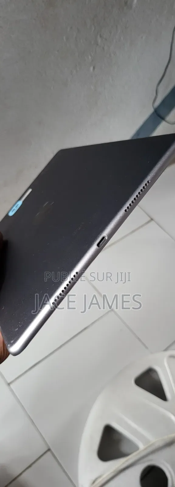 Apple iPad Pro 10.5 (2017) 64 GB Argenté