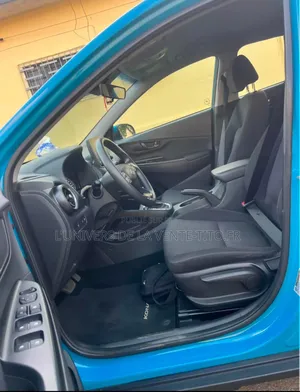 Hyundai Kona Limited 2023 Bleu