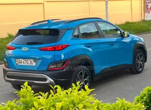 Hyundai Kona Limited 2023 Bleu